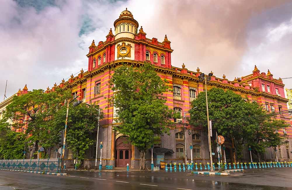 Famous Hidden Colonial Buildings In Kolkata